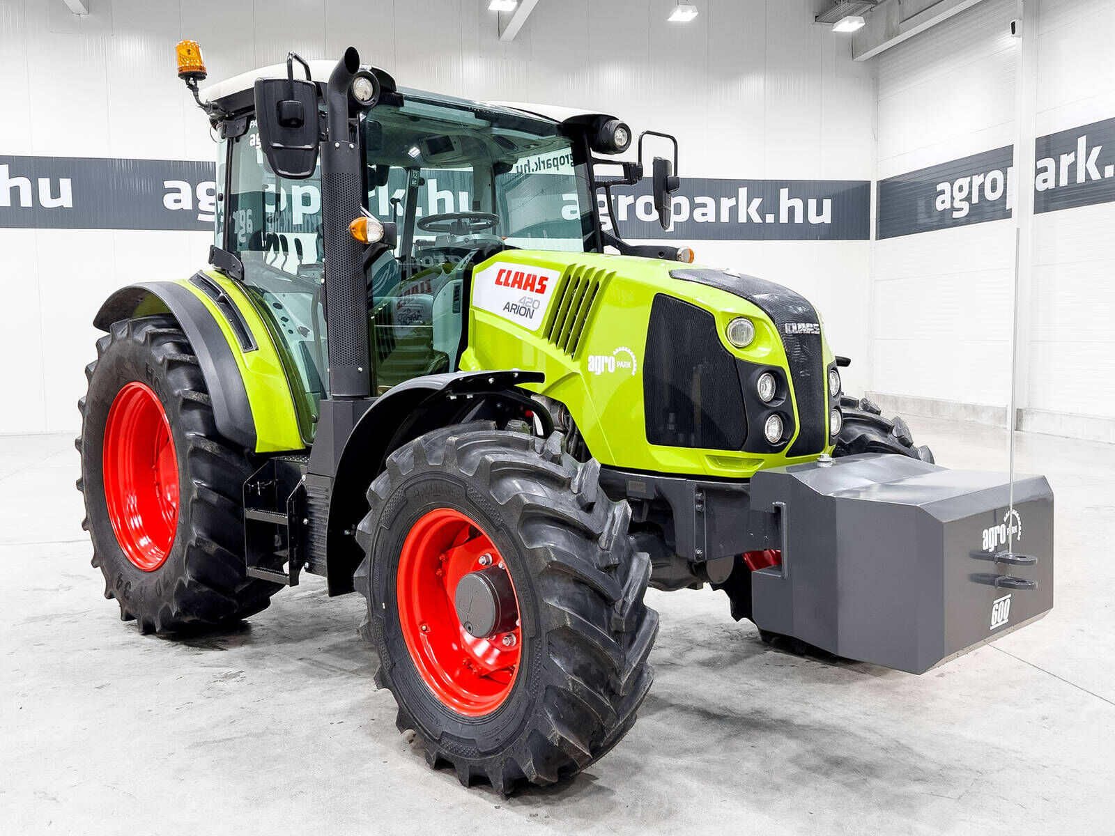 Claas Arion 420 Quadrishift 40 km/h, 3 pair of SCVs, a 2