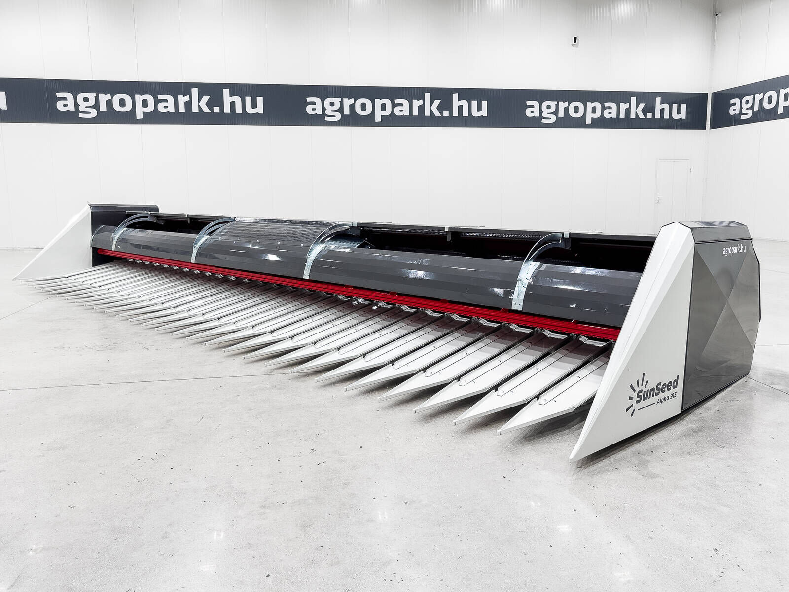 Alpha 915 9,15 m, 12 row (75 cm), row independen 1