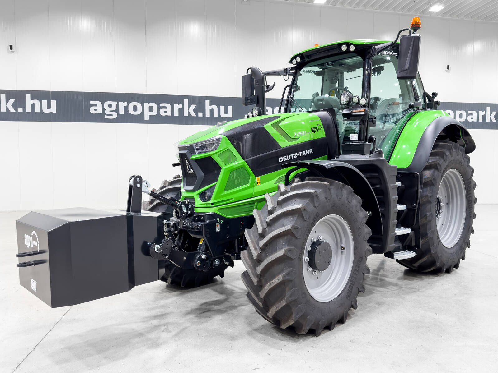 Deutz Fahr 7250 TTV  1