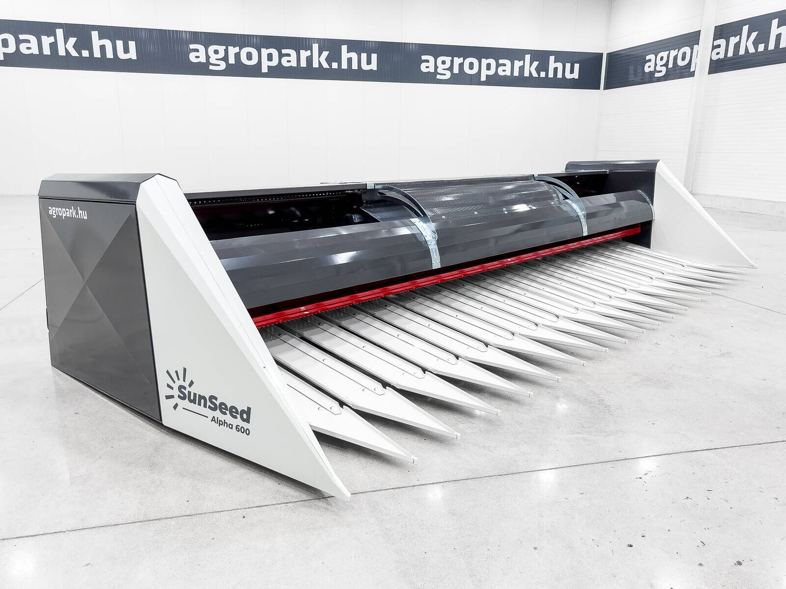 Alpha 600 6 m, 8 row (75 cm), row independent su 2