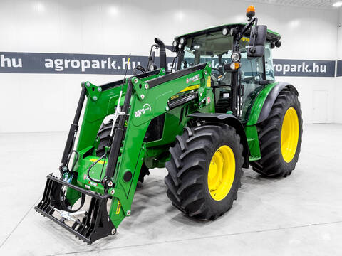 John Deere 5115M