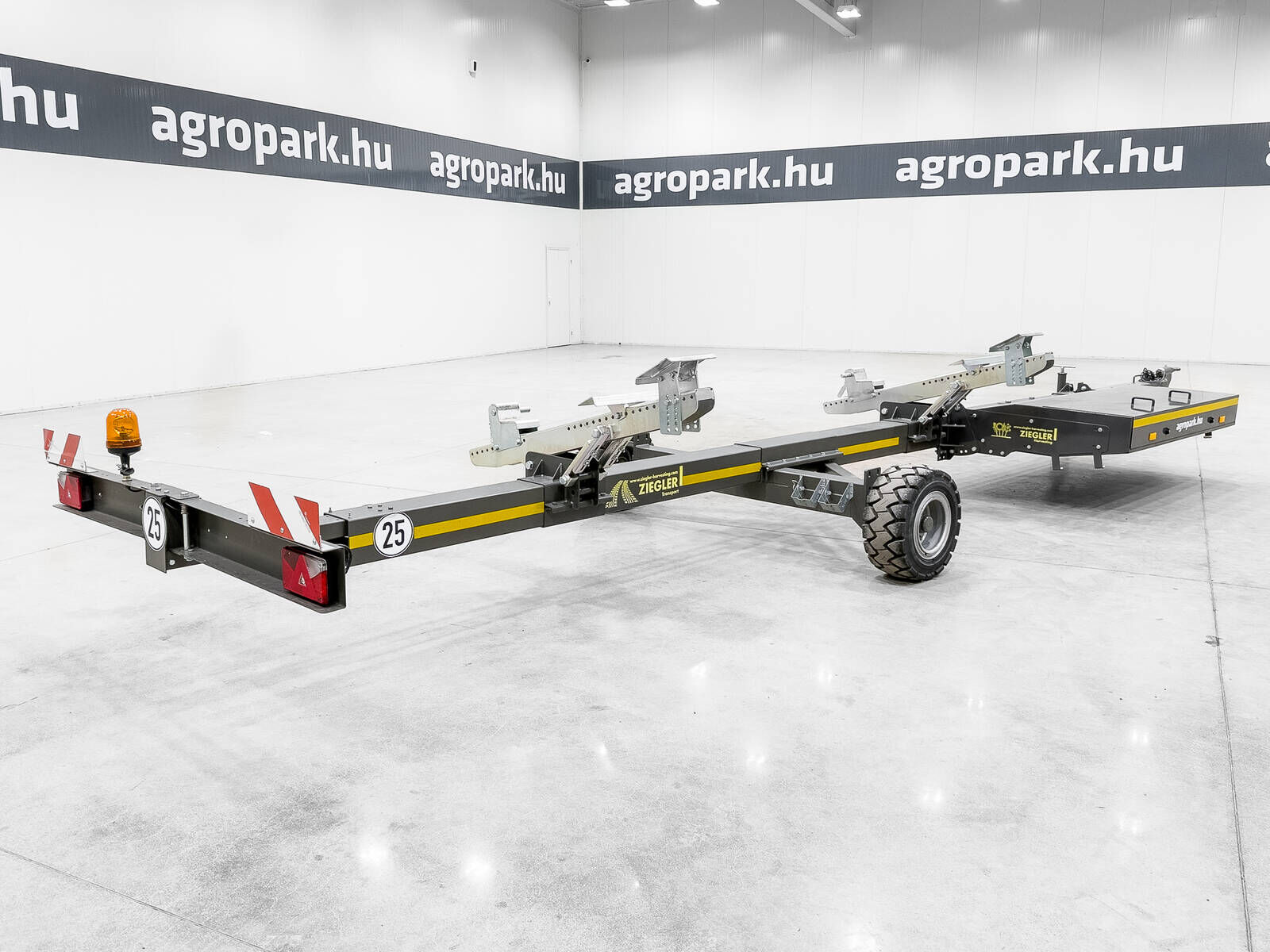 Ziegler PowerFlow 6,2 trolley for combine header with ma 3