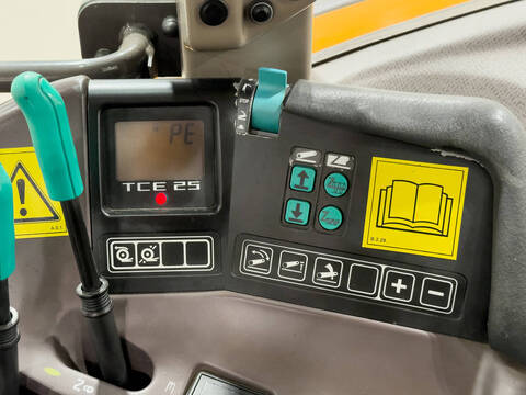 3578-56e3c74342e6e39d2f67b8c124763c12-5686214