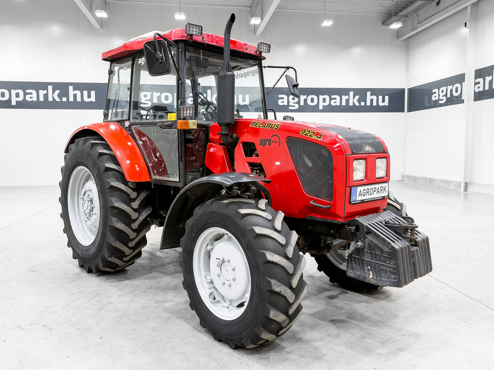 MTZ 922.4 with air con 2