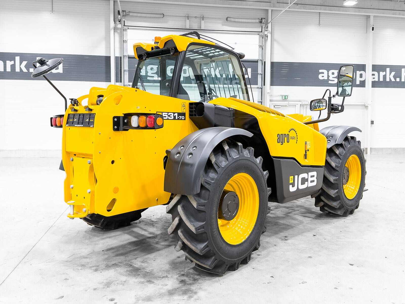 JCB 531-70 telehandler with 7 m lifting height, 3.10 3