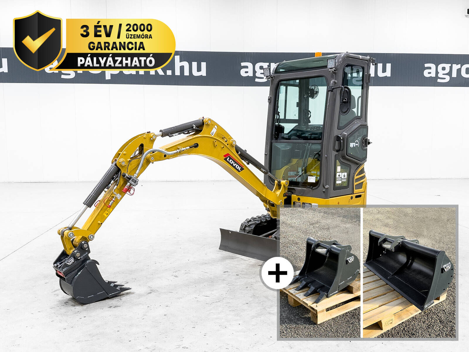 FR20F-u mini excavator, zero tail swing, Japan:  1