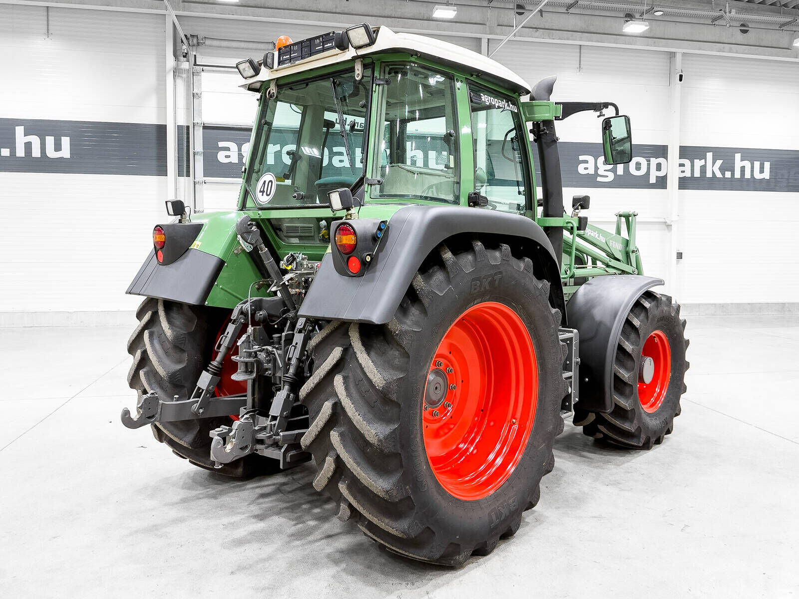 Fendt Farmer 412 Vario  3