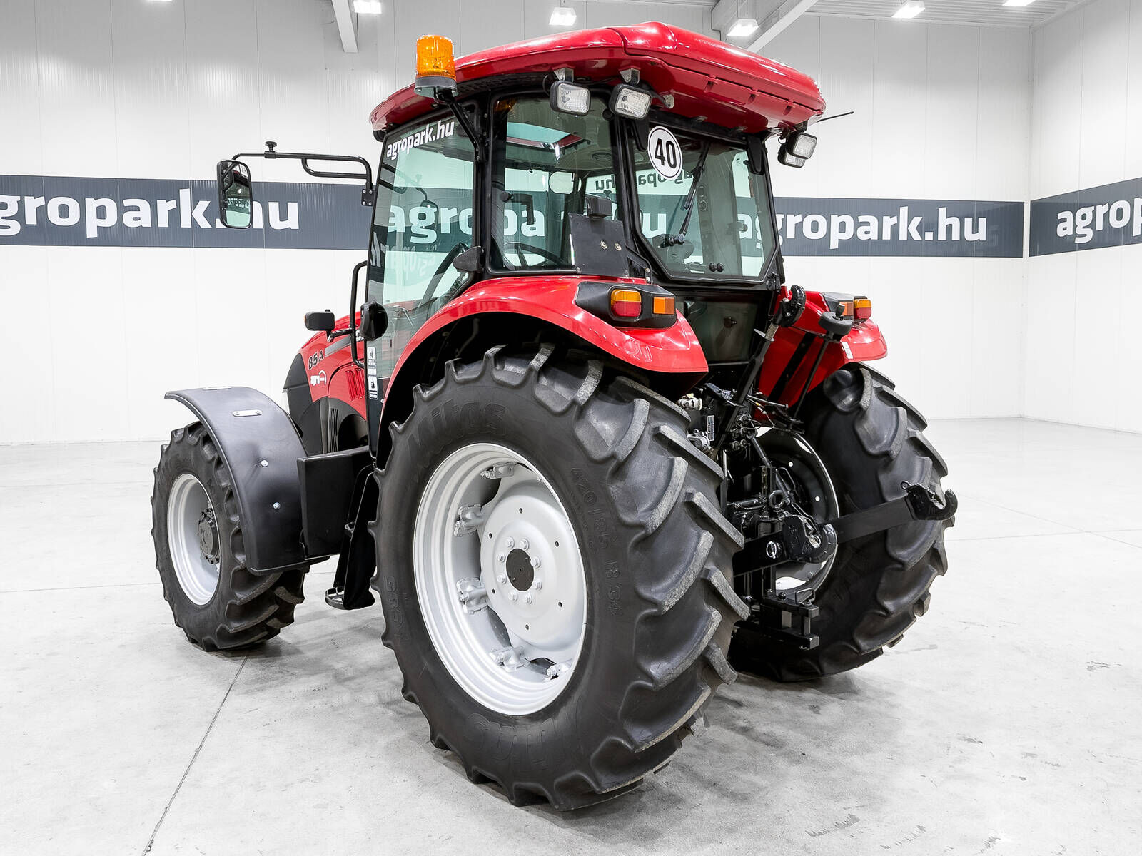 Case IH Farmall 85A 40 km/h, air con, air brakes 3
