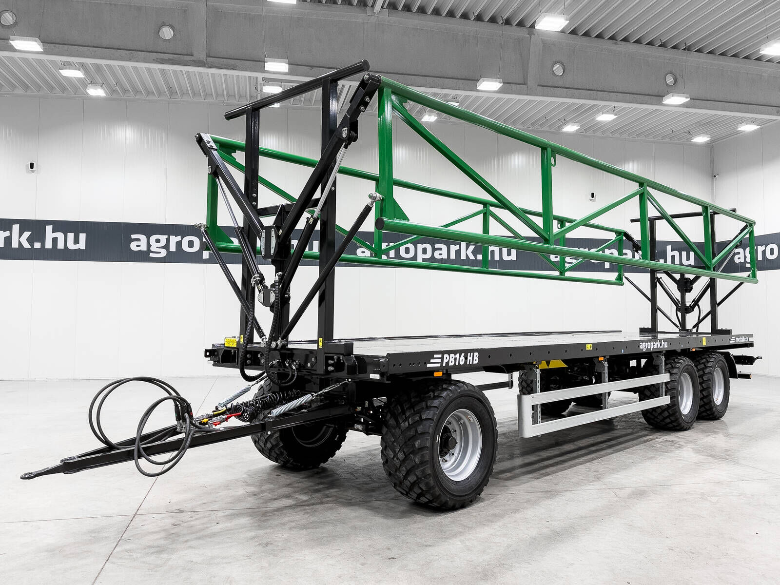 Metaltech PBHB 16 12 m, 16.000 kg capacity, with hydraulic 1