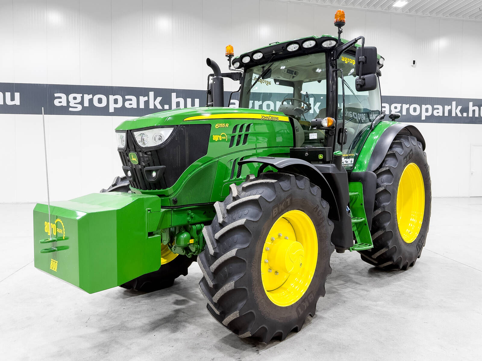 John Deere 6155R tractor, DirectDrive 50 km/h, TLS, HCS, Au 1