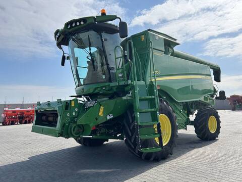 John Deere T670i Hillmaster 6-walker combine, 9.15 m 630X V