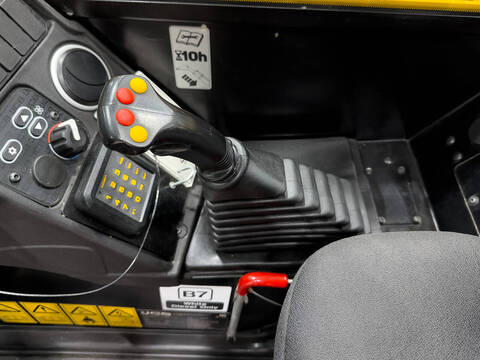 3578-93481226386a5161e3595e6b1f63e351-5880961