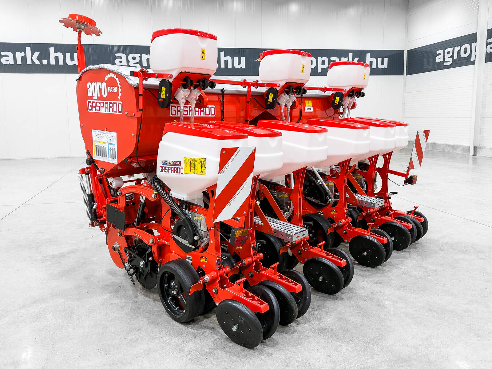 Gaspardo MTE Isotronic 6-row ISOBUS precision seed drill  2