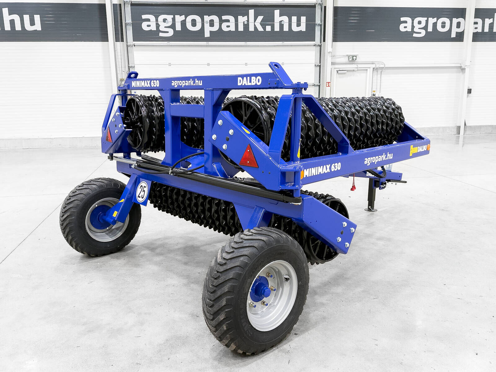 MiniMax 630 roller, 6,3 m working width, Cambrid 3