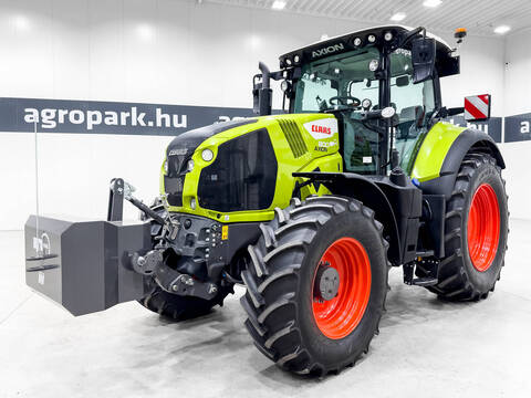 Claas Axion 800