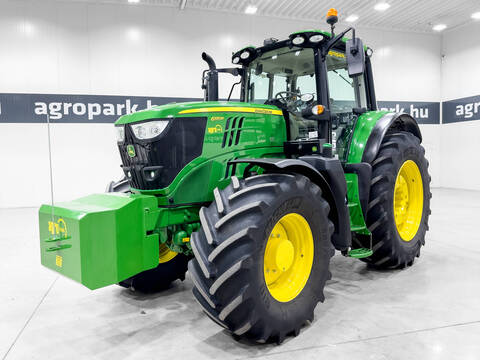 John Deere 6195M