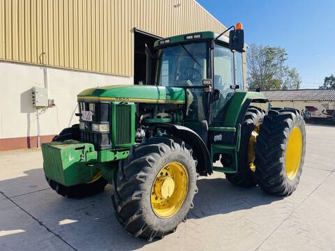 John Deere 7800