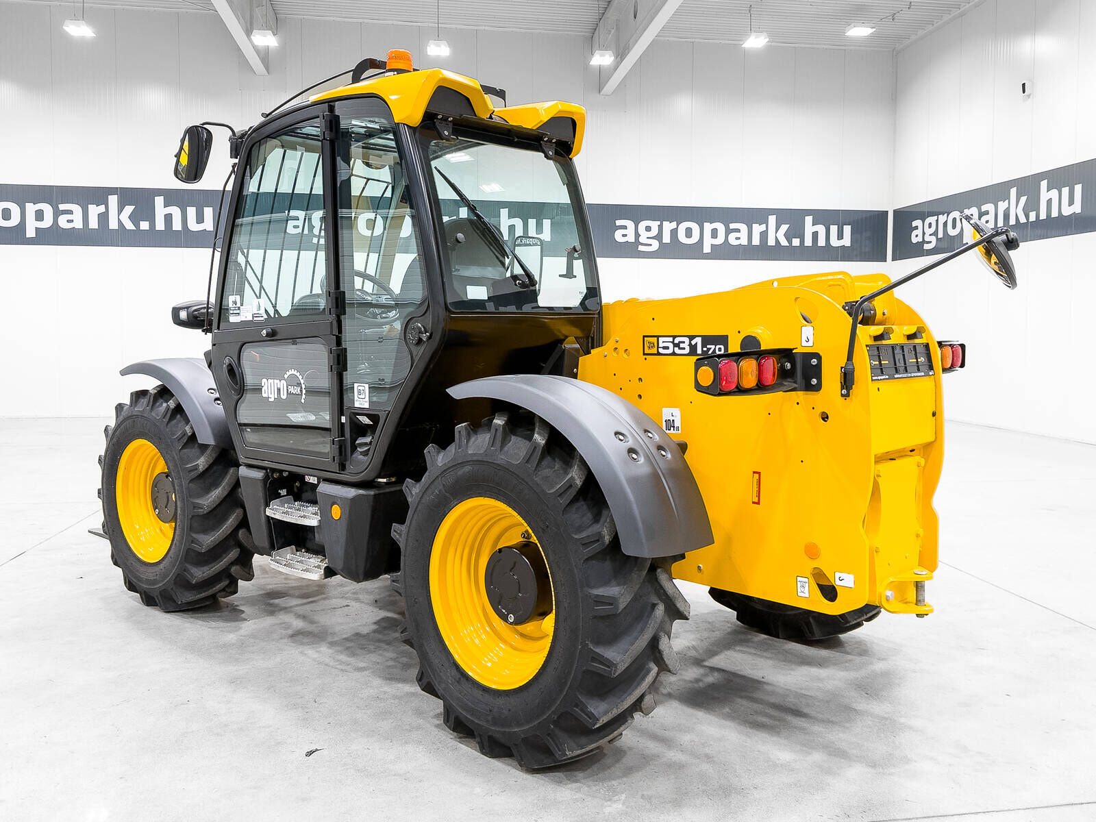 JCB 531-70 telehandler with 7 m lifting height, 3.10 3