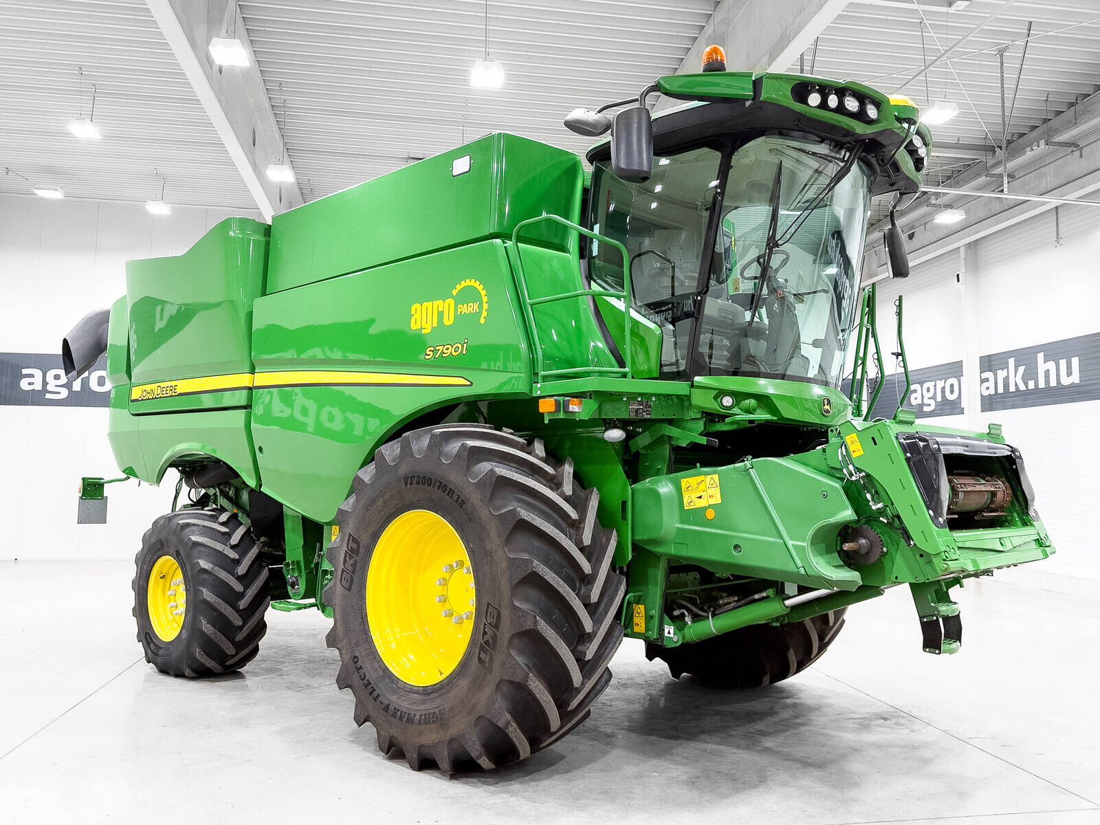 John Deere S790i 4WD rotor combine, SF6000 AutoTrac, 202 kW 2