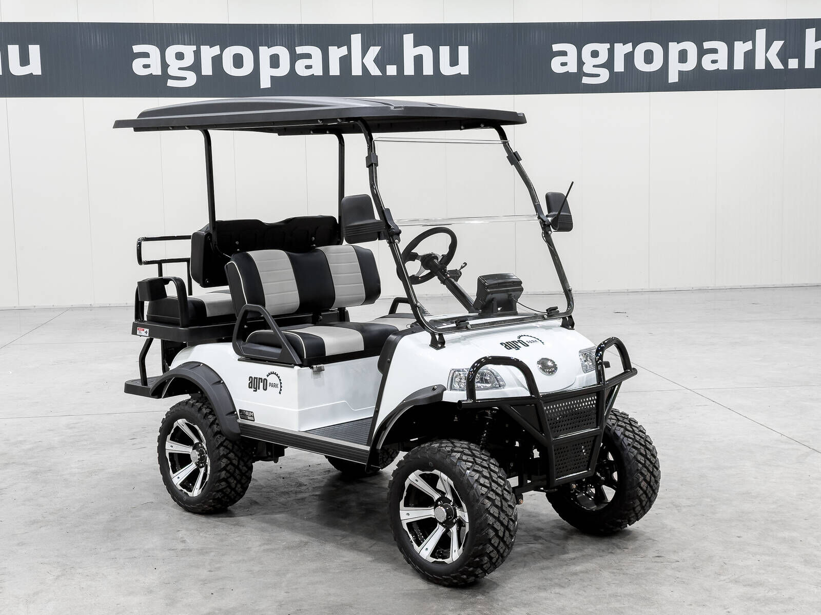 FORESTER 2+2 PLUS Golfcart, 2+2-Sitzer 2