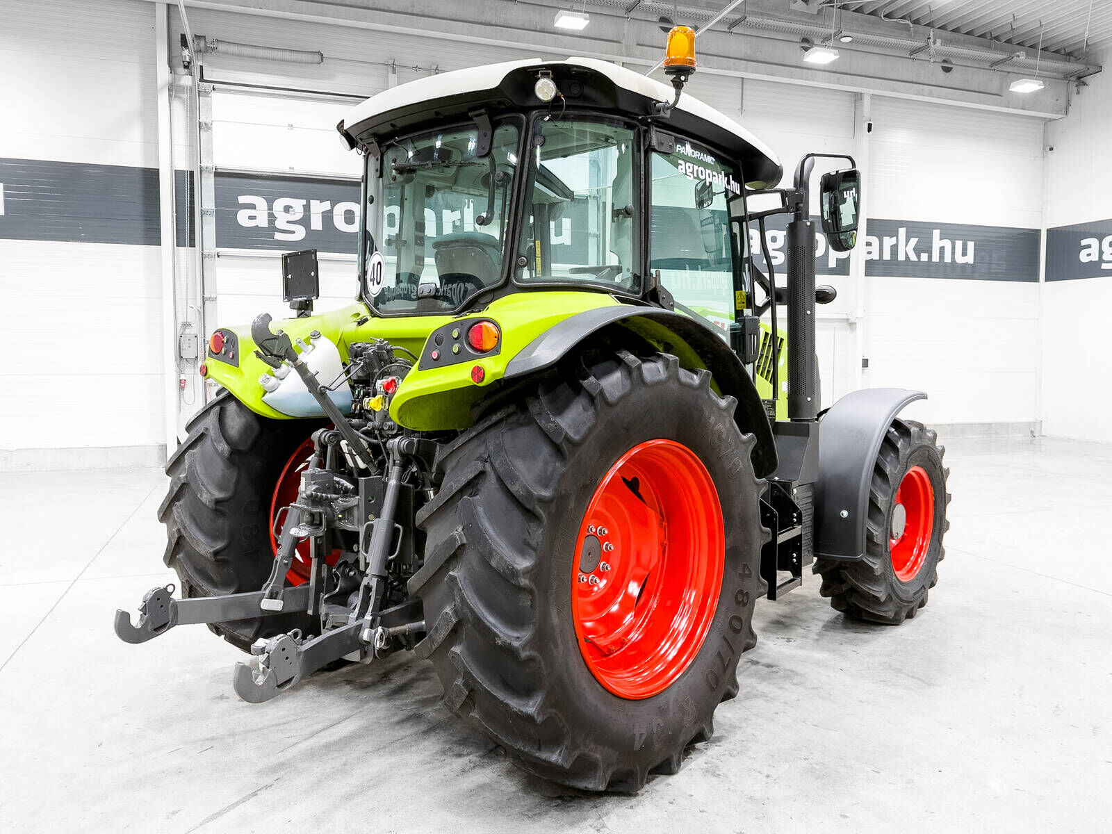 Claas Arion 420 Quadrishift 40 km/h, 3 pair of SCVs, a 3