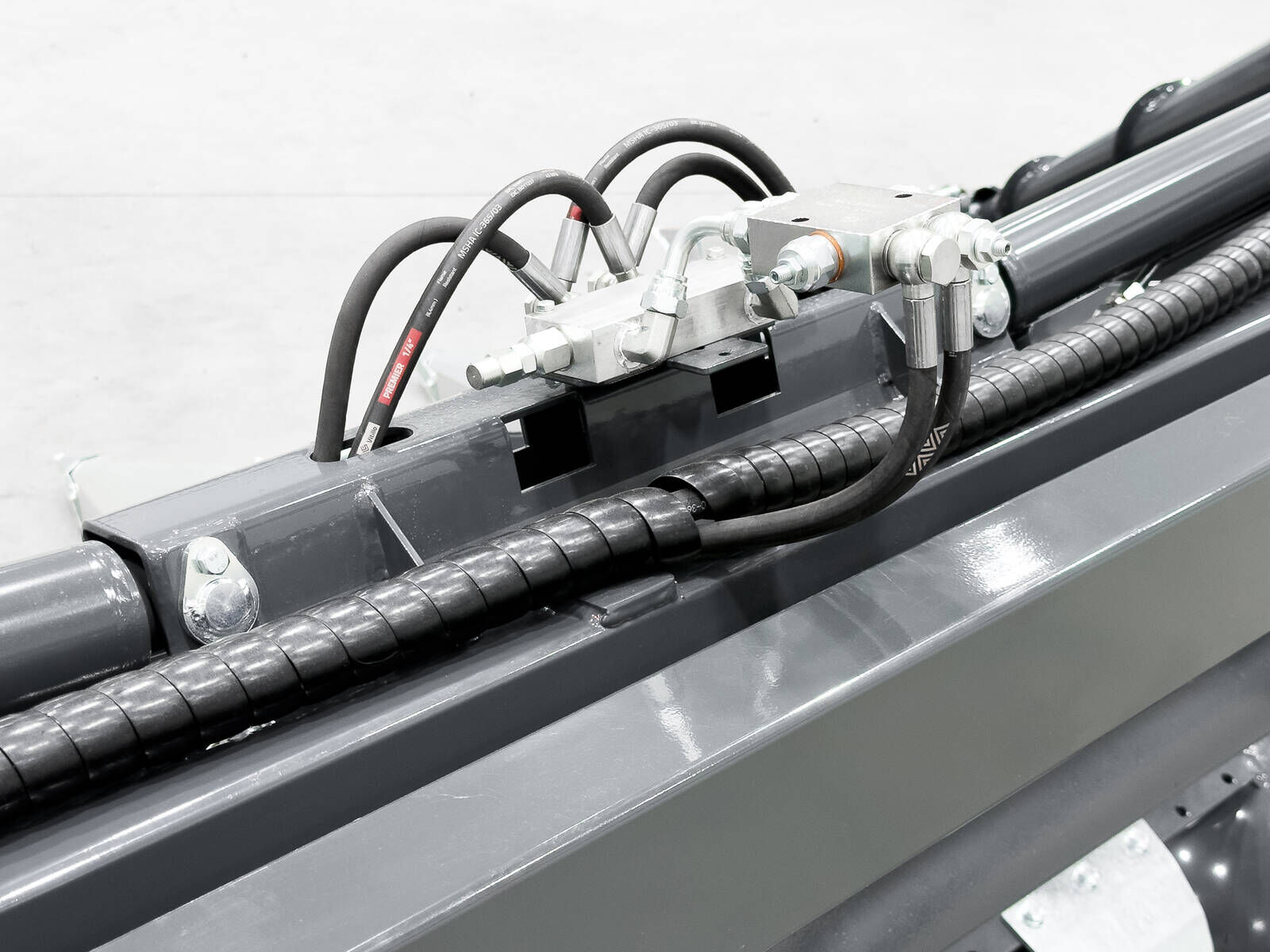 Tecnomais TMRP2 6R-F UNUSED corn header, 6 row, foldable,  3