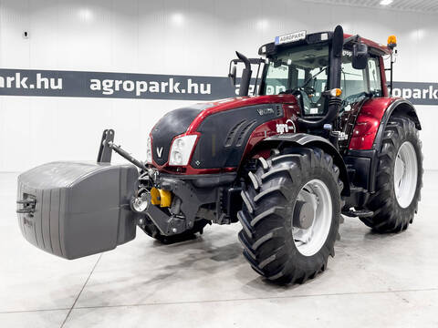 Valtra T213