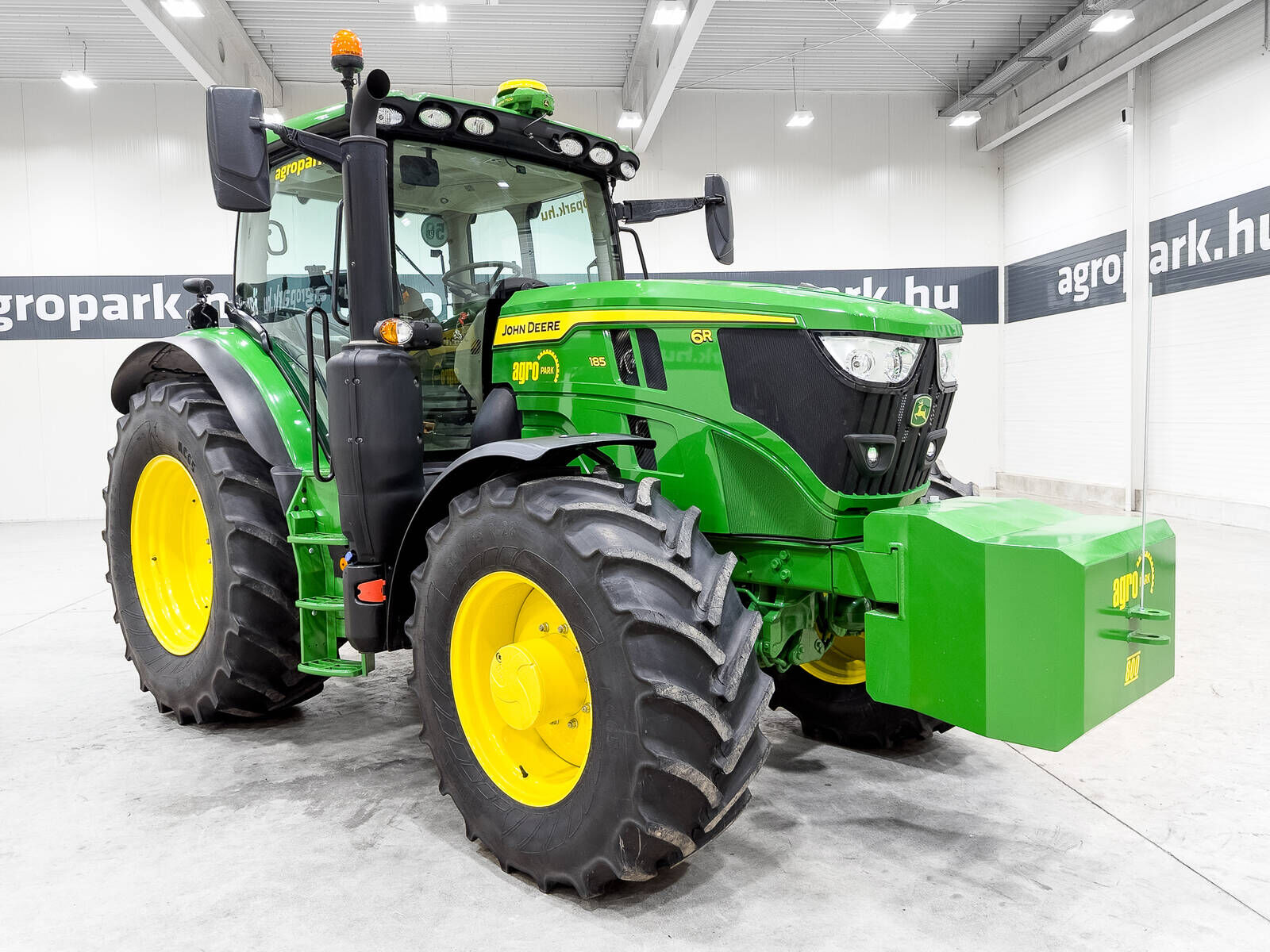 John Deere 6R 185 AutoPowr IVT 50 km/h, axle suspension, ca 2