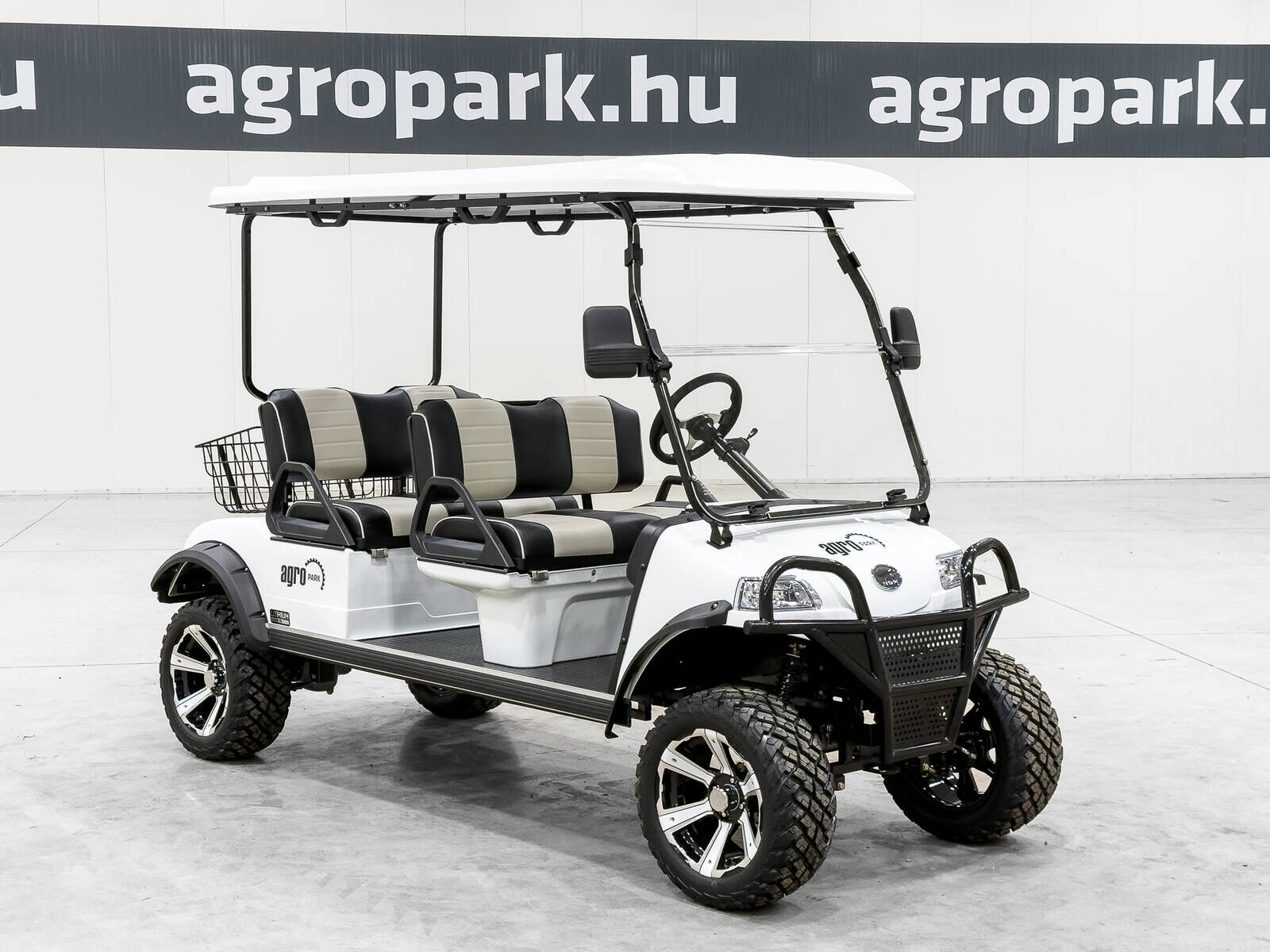 FORESTER 4F Golfcart, 4-Sitzer 2