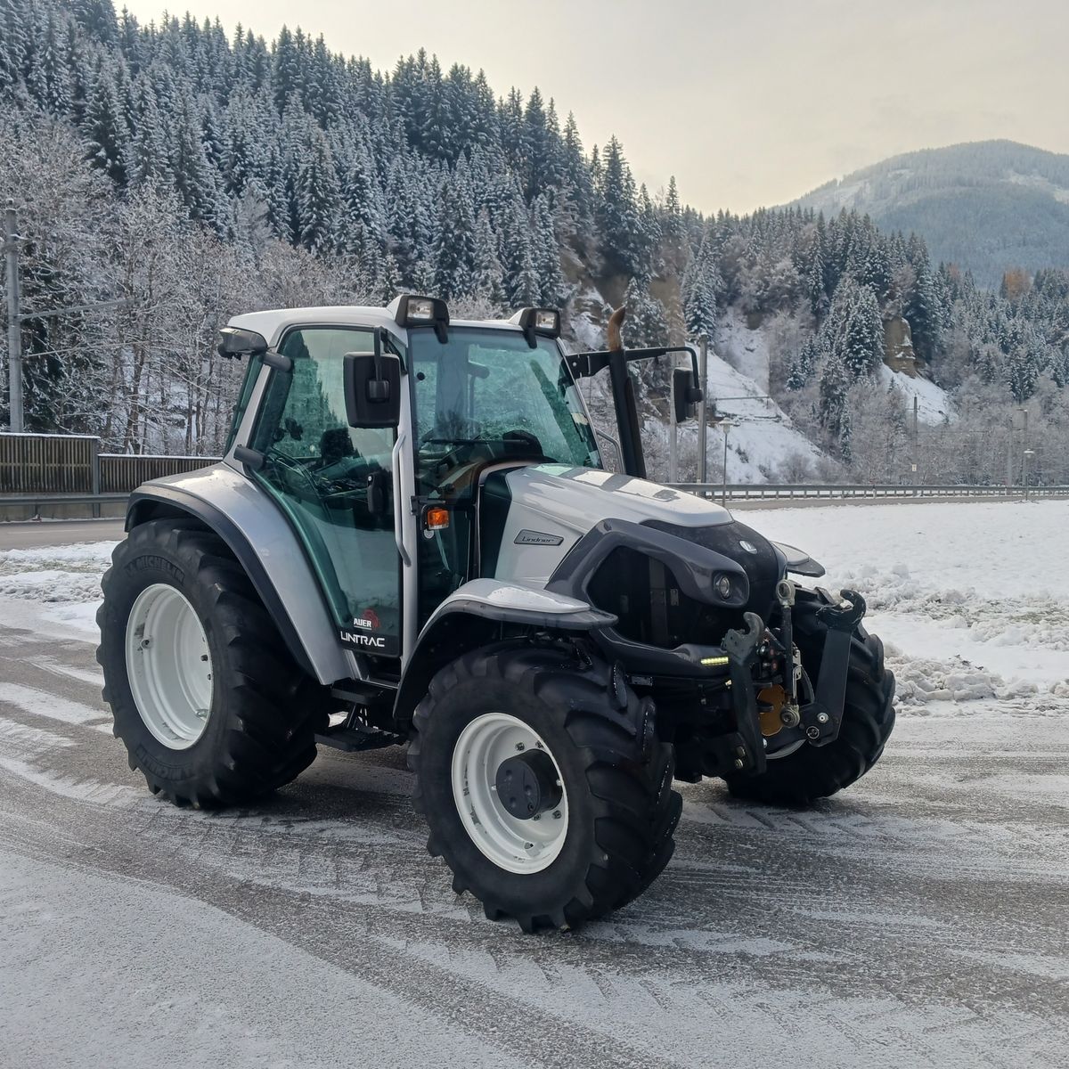 Lindner Lintrac 90 1