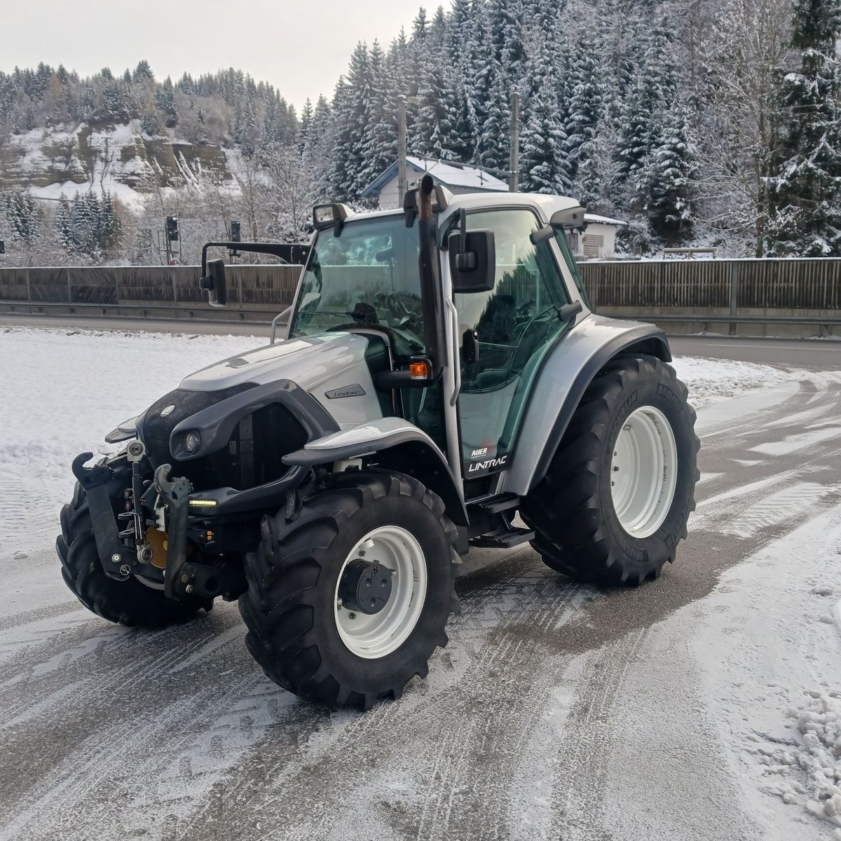 Lindner Lintrac 90 2