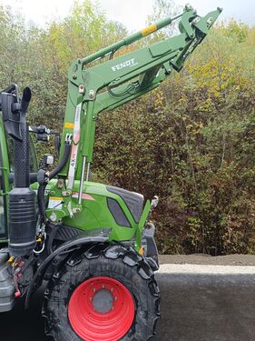 FENDT CARGO 4x 75