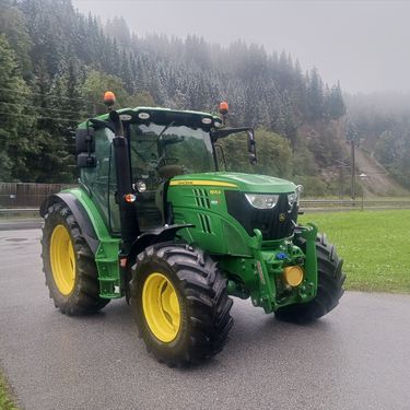 John Deere 6105R