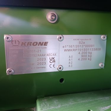 Krone Comprima   V 150 XC