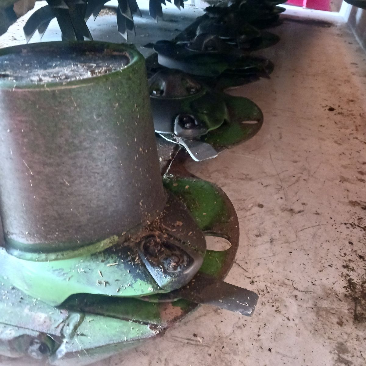 Krone Easy Cut 32 CV Float 2