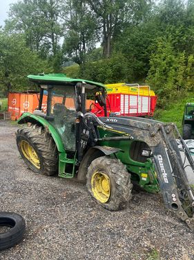 John Deere 5070M