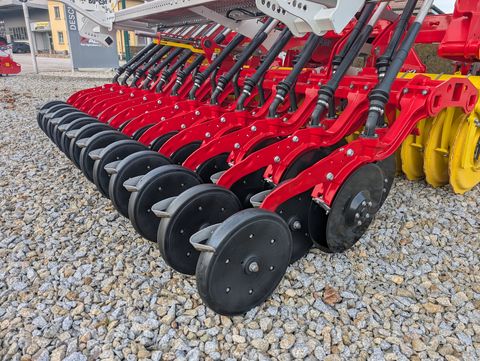 Pöttinger LION 3040 + VITASEM M 3000 DD elektrisch