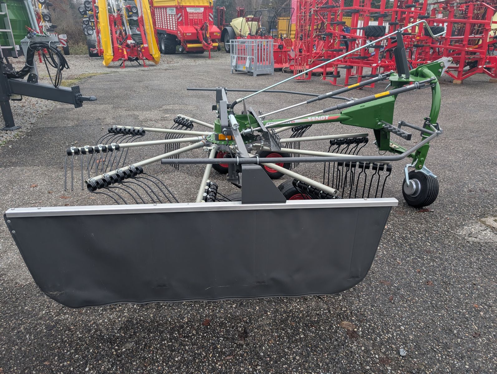 Fendt Former 351 DN 3