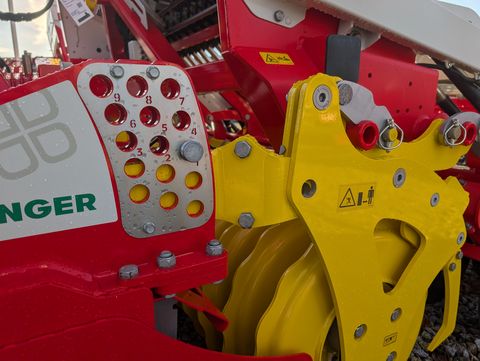 Pöttinger LION 3030 + VITASEM M 3000 DD