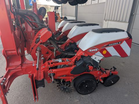 Kuhn Maxima 3 R - 8 reihig