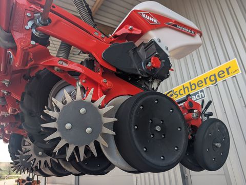 Kuhn Maxima 3 R - 8 reihig