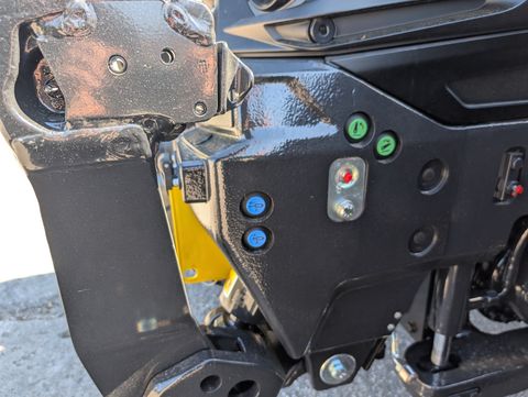 Deutz Fahr Agrotron 6180 TTV Warrior