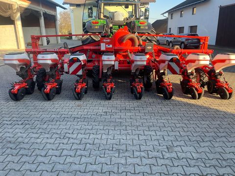 Kuhn Maxima 3 R - 8 reihig