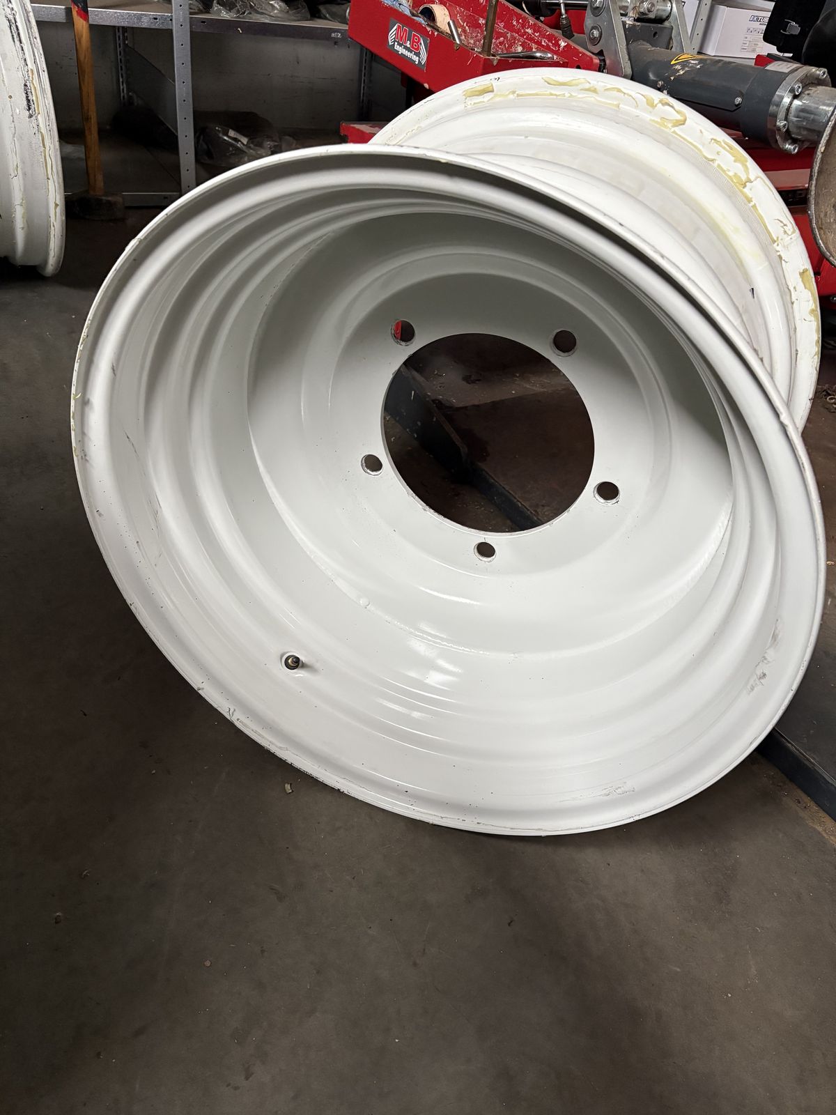 DW20x28 zu Steyr 9145 / CVT 1