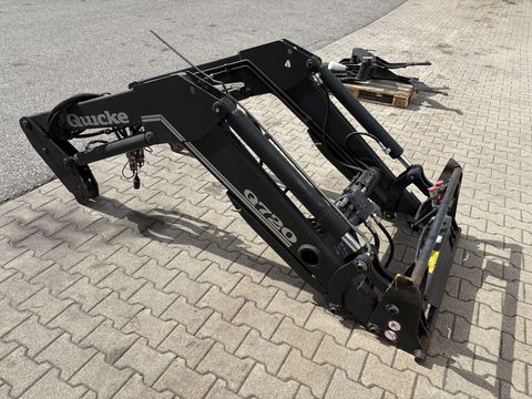 Quicke Q720 zu Steyr 900