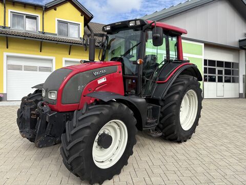 Valtra N 141 Hi-Tech