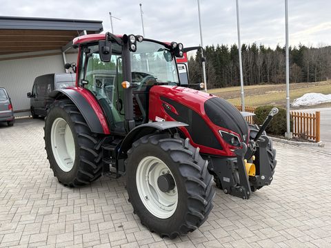 Valtra A 104