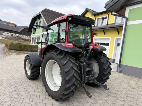 Valtra A 104