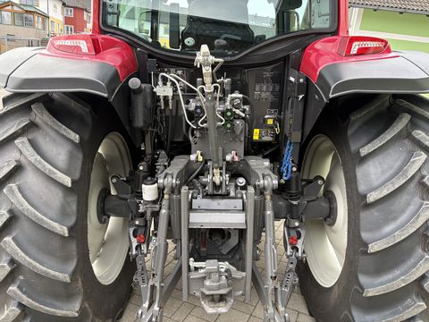 Valtra A 104