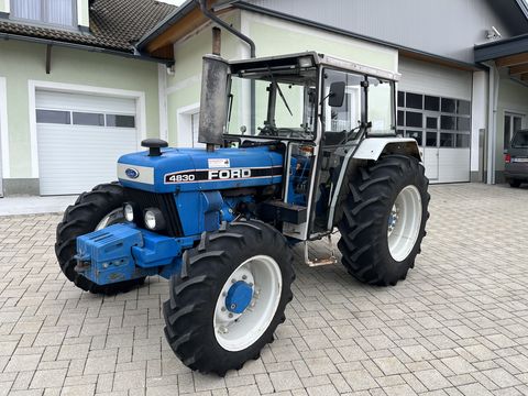 <strong>Ford 4830 A</strong><br />